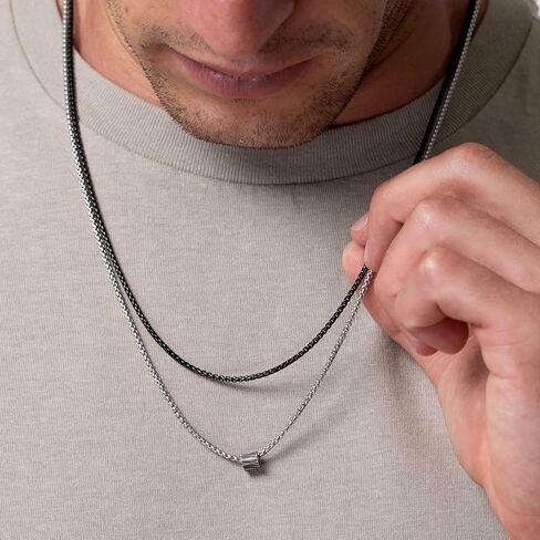 قلادة جاليس للرجال - مجموعة مكونة من عقدين من سلسلة الفولاذ المقاوم للصدأ للرجال - مجموعة قلادات قصيرة سوداء وطويلة من الفضة للرجال، سلسلة مطلية بالفضة مع قلادة مثلثة من العقيق الأسود للرجال in Kuwait