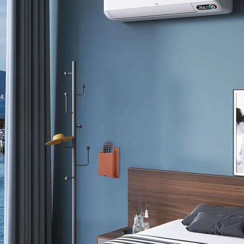 قطعتان من حامل جهاز التحكم عن بعد، حامل الهاتف الخلوي القابل لإعادة الشحن مع فتحة، منظم مثبت على الحائط بدون حفر، حامل جهاز التحكم عن بعد من جلد البولي يوريثان البني للمنزل والمكتب بجانب السرير والقرطاسية in Kuwait