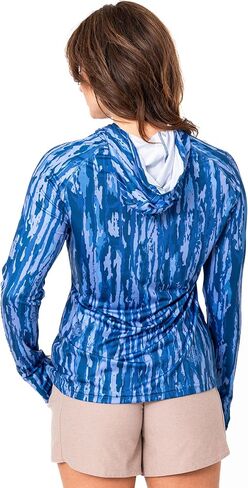 Realtree Women's Women Fishing UV Protection قمصان راجلان - رطوبة ، حماية من أشعة الشمس لصيد الأسماك والجري والمشي لمسافات طويلة البط البري in Kuwait