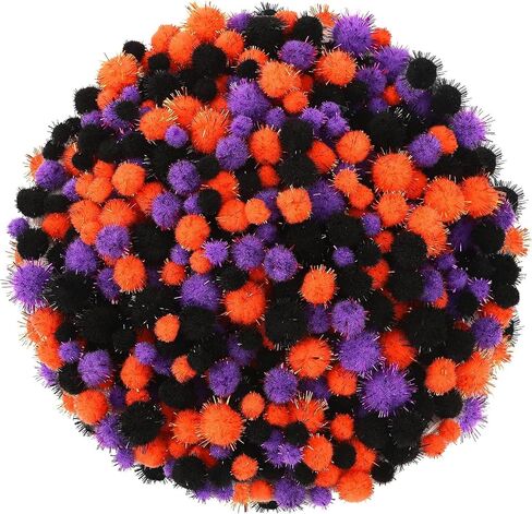UPINS St. Patrick's Day Pom Poms Balls,600 Pieces Green Pom Poms Mixed Sizes Pompoms for Crafts Making DIY Spring St. Patrick's Day Party Decorations Supplies (3 Sizes) in Kuwait