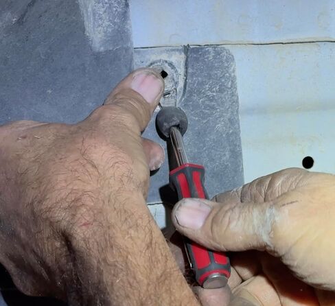 Lisle Pocket Plastic Clip Remover in Saudi Arabia