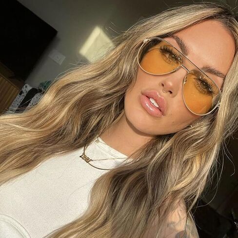 نظارة شمسية SODQW Gold Aviator للنساء الرجال العصرية مصممة معدنية نظارات الشمس مع UV400 إطار المعادن السيدات ظلال in Kuwait