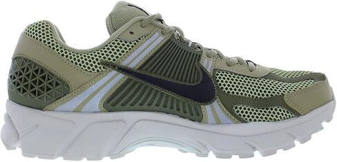 Nike Men's Sneaker in Saudi Arabia