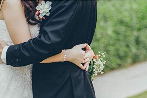 أساور هوليوود لانهائية للنساء للمجوهرات للنساء للأساور والنساء والذهن سوار اللانهاية الكريستال in Saudi Arabia