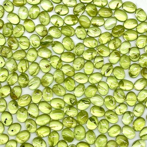 100 PCS Peridot Natural 4x3mm Oval Cabochon Loose غير المعالج بالجملة الكثير in Saudi Arabia