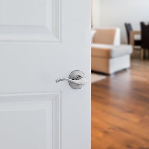 مقبض باب الخصوصية الداخلي من kwikset Balboa مع قفل، ورافعة باب للحمام وغرفة النوم، قفل دوران بدون مفتاح قابل للعكس من النيكل الساتان، مع حماية من الميكروبان in Kuwait