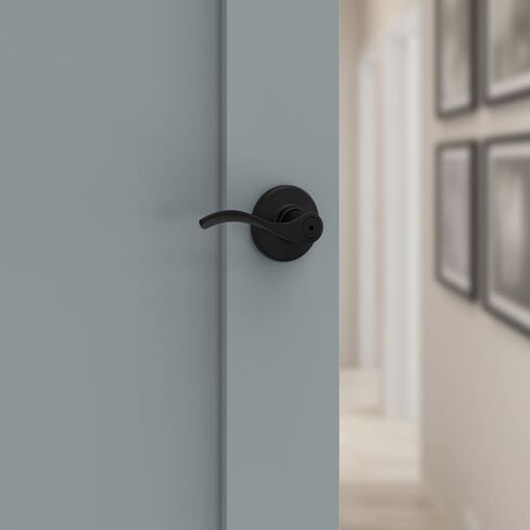 مقبض باب الخصوصية الداخلي من kwikset Balboa مع قفل، ورافعة باب للحمام وغرفة النوم، قفل دوران بدون مفتاح قابل للعكس من النيكل الساتان، مع حماية من الميكروبان in Kuwait