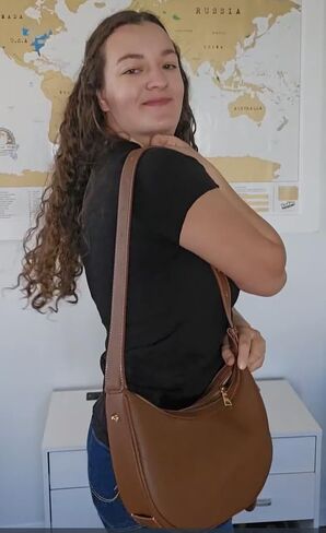 Shoulder Purses for Women Leather Crescent Handbag Mini Clutch Purse with Adjustable Strap Zipper Closure in Saudi Arabia