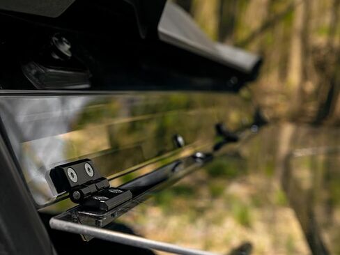 Superatv Heavy Duty Fluck Flip Hindshield لعام 2018+ John Deere Gator XUV 835E ، 835 مترًا ، مصنوع من 1/4 بوصة من البولي الكربوني السميك الذي يبلغ 250X أقوى من الزجاج ، الولايات المتحدة الأمريكية المصنوعة in Saudi Arabia