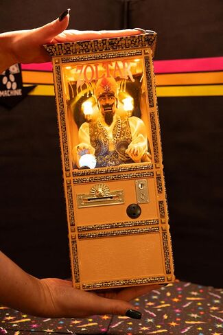 New Wave Toys Zoltar Speaks Mini Replica Fortune Teller Machine, Fully Animated 1/6 Scale with Card Dispenser, USB-C Rechargable in Kuwait