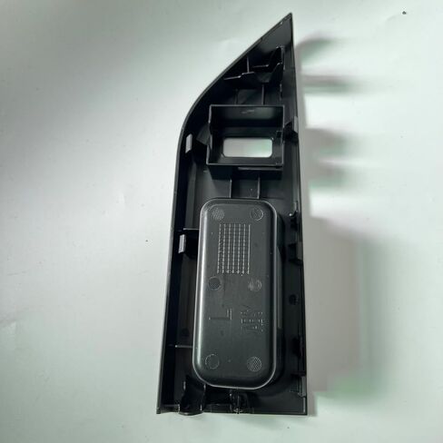 لوحة تبديل الباب الأمامي للسيارة ل Toyota Yaris 2012-2014 LHD تبديل رفع النافذة تقليم 74232-52580-C0 7423252580C0 اليسار in Saudi Arabia