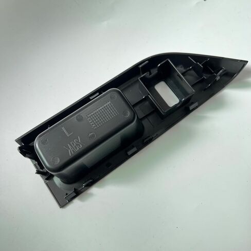 لوحة تبديل الباب الأمامي للسيارة ل Toyota Yaris 2012-2014 LHD تبديل رفع النافذة تقليم 74232-52580-C0 7423252580C0 اليسار in Saudi Arabia