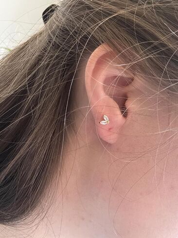 AVYRING 20G مسطح الظهر أقراط للنساء Hypoallergenic من الفولاذ المقاوم للصدأ حلزونيات الغضروف الأزرار الثقب الثاني الأزرار للنساء الرجال طوال اليوم الذهب الفضة in Kuwait