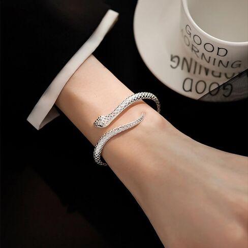 GIGB PBDK Silver Snake سوار الكفة المفتوح للنساء ، شخصية هدايا مجوهرات الراين الخضراء الرقيب ، أساور عيد الهالوين الفريدة من نوعها in Saudi Arabia