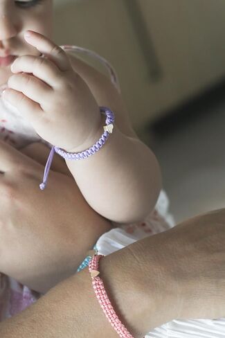 اسوارة نسائية سوار مضفر للنساء - قلب ذهبي عيار 14 قيراط. مصنوع يدويًا، مقاوم للماء. هدية عيد الأم، عيد الميلاد، الذكرى السنوية in Kuwait