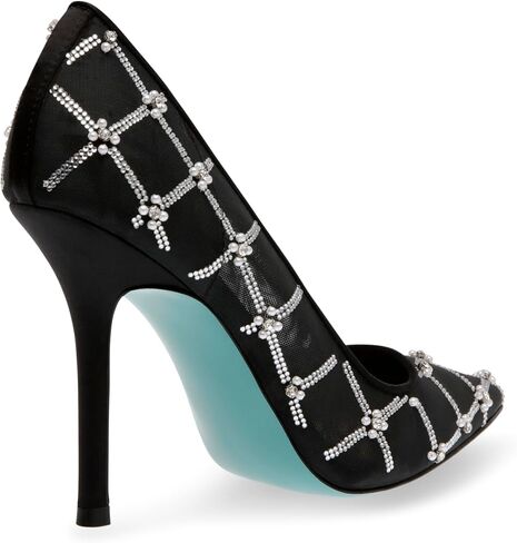 Betsey Johnson women's Cruze Pump in Saudi Arabia