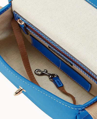 حقيبة يد Dooney & Bourke ، Penrose 2 Saddle 22 Crossbody in Saudi Arabia
