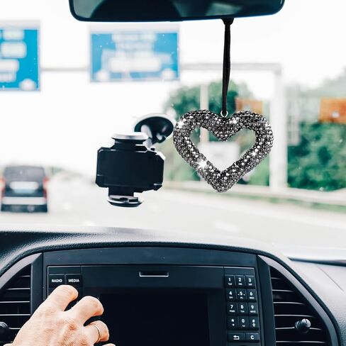 بلينغ هارت سيارات الملحقات الشنقة ، وحدات راينستون الكريستالية الخلفية المنظر مرآة سحر الحلي ، زخارف قلادة ، ديكور شماعات ديون للنساء للنساء (أسود) (أسود) in Saudi Arabia