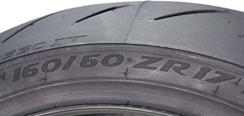Pirelli Diablo Rosso IV 160/60-17 69W إطار الدراجات النارية الخلفية - الأداء العالي ، ودائم ، وموثوق به للدراجات الرياضية الفائقة ث/سلسلة المفاتيح in Saudi Arabia