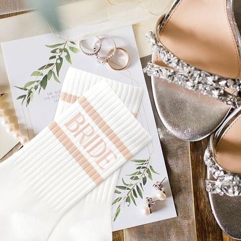 السيد و Mrsgifts Bride Socks Hompts Bride لتكون جوارب لزفاف البكالوريوس إكسسوارات حفلات البكالوريوس in Kuwait