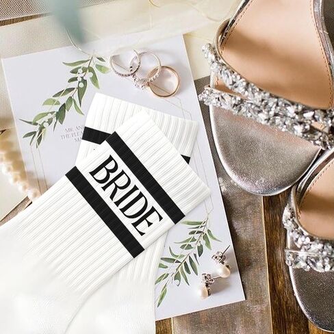 السيد و Mrsgifts Bride Socks Hompts Bride لتكون جوارب لزفاف البكالوريوس إكسسوارات حفلات البكالوريوس in Saudi Arabia