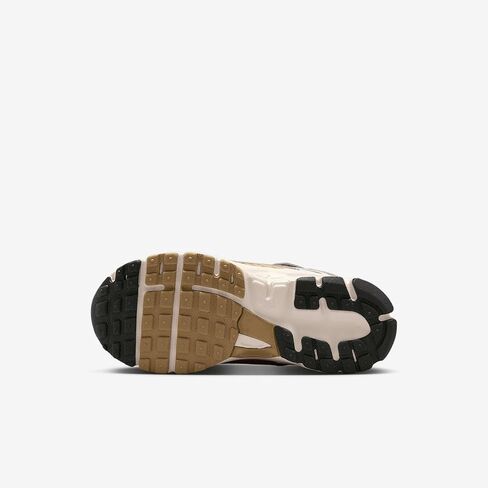 Nike Nike Fomero 5 Little Kids 'Shoes (Pewter/Parachute Beige/White/Medium Resh) in Saudi Arabia