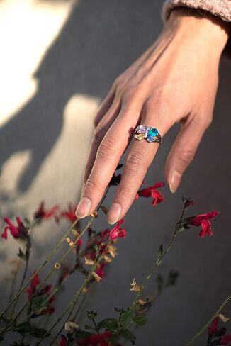 حلقة الفراشة الفضية الفضية الاسترليني للنساء وعد بوعد خواتم الاسم للبنات ، أفضل الأصدقاء ، الأمهات المحفوظات المخصصة رنين 4 مواليد الأحجار in Kuwait