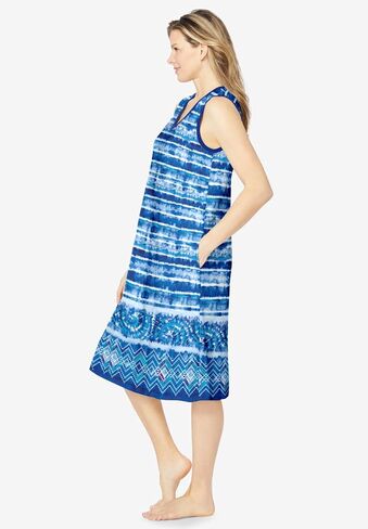 Dreams & Co. بالإضافة إلى حجم ترابيز V-Neck القصير in Saudi Arabia