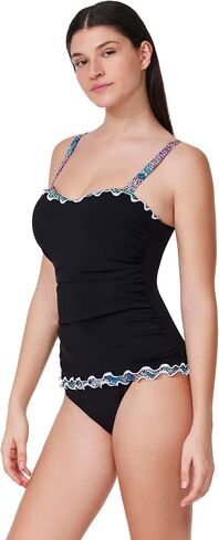 ملف تعريف بواسطة Gottex Layla Tricolore E-Cup Tankini Top-حمالة صدر مدمجة ، وأشرطة قابلة للتعديل ، وبطانة أمامية ، وباعت بشكل منفصل in Saudi Arabia