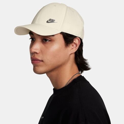 Nike Dri-Fit Club Club Structured Metal Cap in Kuwait