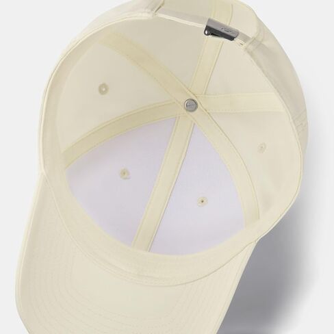 Nike Dri-Fit Club Club Structured Metal Cap in Kuwait