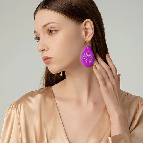 CHGCRAFT Lucky Clover Polymer Clay Texture Sheets Four-Leaf Clover Silicone Texture Stamp Clay Modeling Pattern Pad Texture Sheets for Polymer Clay Making Earrings Jewelry in Kuwait