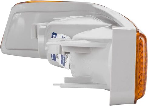 TYC Left Turn Signal/Parking Light Compatible with 1998-2004 Chevrolet Blazer C/K Suv in Kuwait