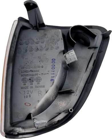 ضوء الركن لتويوتا تاكوما 1997-2000 RH Assembly 2WD in Kuwait