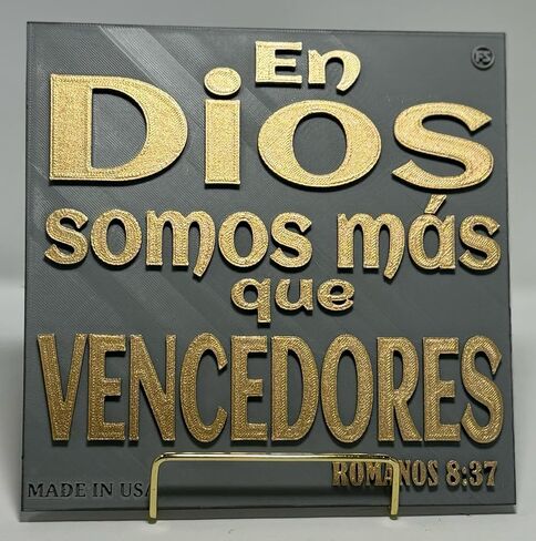 Placa: En Dios Somos Mas que Venedores ، لوحات جدار زخرفية ، مصنوعة يدويًا في الولايات المتحدة الأمريكية ، اللوحات المسيحية ، لويحات الصداقة ، هدايا أو لويحات الذكريات in Saudi Arabia