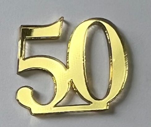 مجموعة دينية رقم 50 سحر الذهب ، 10 قطع من 50 سحر ذهبي لعيد ميلاد 50 ، الذكرى السنوية أو أي مناسبة أخرى. تقريبا. 1 بوصة طويلة in Saudi Arabia