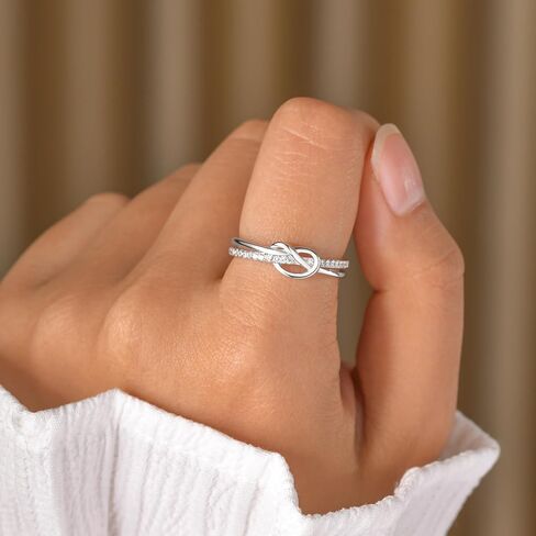 925 Sterling Silver Love Knot Rings for Women ، 18K White Gold Plated Flease Fereafy Freeal Freey Freey Freey ، هدايا عيد ميلاد لصديق Mom Sister Sister ، حجم التكيف من 7 إلى 9 in Kuwait