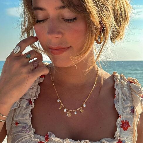 Charm Necklace for Women - Dainty Gold Beach Necklace Cute Shell Necklaces Charm Accessory Beach Starfish Pendant Preppy Stuff Summer Jewelry in Kuwait
