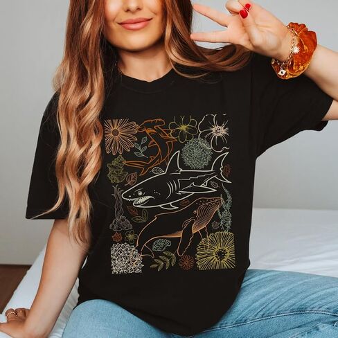 Tshirts كبيرة الحجم قمم لطيفة للنساء Shark Flower Graphic Tees Tops Summer Summer Lough Lough in Saudi Arabia