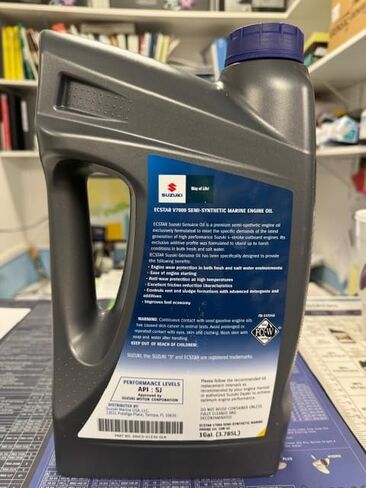 Suzuki ECSTAR V7000 10W-40 Marine 4-Stroke Engine Oil, 2 Gal (990C0-01E30-GLNx2 in Saudi Arabia