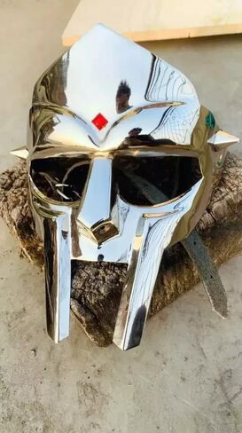 MF Doom Gladiator Metal Mask - Roman Gladiator Mask للرجال - ملحق أزياء الهالوين و Proplay cosplay القابلة للتحصيل in Kuwait
