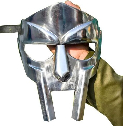 MF Doom Gladiator Metal Mask - Roman Gladiator Mask للرجال - ملحق أزياء الهالوين و Proplay cosplay القابلة للتحصيل in Kuwait