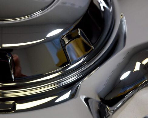 Set of 4 17" Chrome Wheel Skins for Ford F-150 2004-2014 in Saudi Arabia