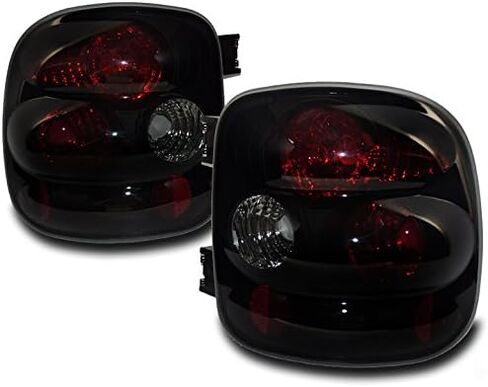 تشيفي سيلفرادو/GMC Sierra Stepside Altezza Tail Light Black/Smoke مجموعة جديدة in Kuwait