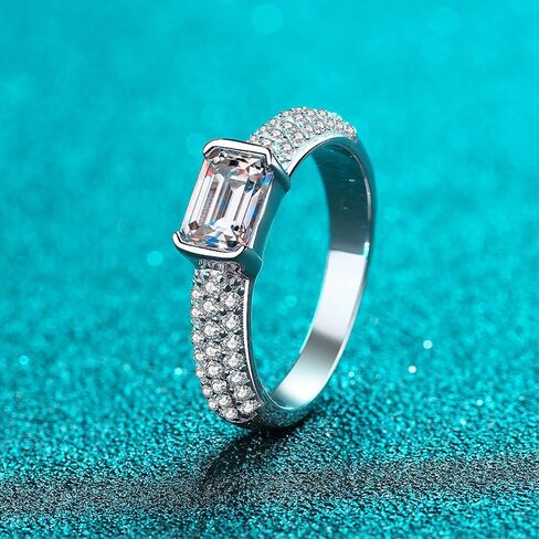 Women's Engagement Rings in 14K Gold | Radiant Emerald Cut 1 Carat Diamond Ring | D-color Ideal Cut VVS1 Clarity | Ideal for a Romantic Engagement in Saudi Arabia
