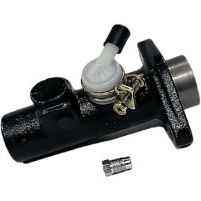 Master Cylinder 93747-10800 Fits for Caterpillar Cat Mitsubishi Forklift FD40K FD50K FG40K FG50K in Kuwait