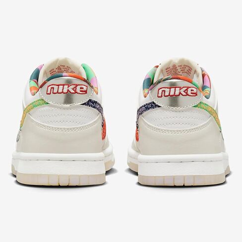 أحذية Nike Dunk Low Big Kids '(FN8913-141 ، أبيض/أبيض/أحمر) الحجم 6.5 in Saudi Arabia