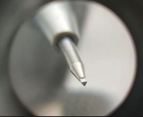 أداة إصلاح البراغي المتقدمة في الوزن المتوافق مع Rolex 3235 Watch Movement U Triangle Screwdriver in Kuwait