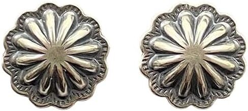 sterling Silver Repousse Concho Stud أقراط للنساء (زوج واحد) ، حجم واحد in Saudi Arabia