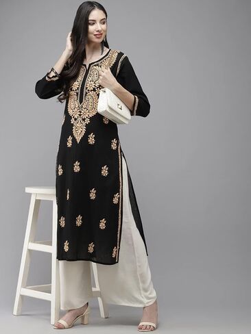 Ada Straight Cotton Kurta التقليدية الهندية المصنوعة يدويًا تشيكانكاري تونك كورتي للنساء A411191 in Kuwait